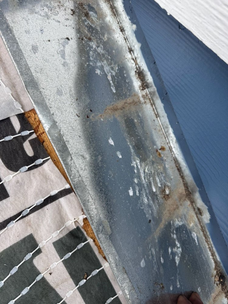 Slide of Andy Nichols Roofing