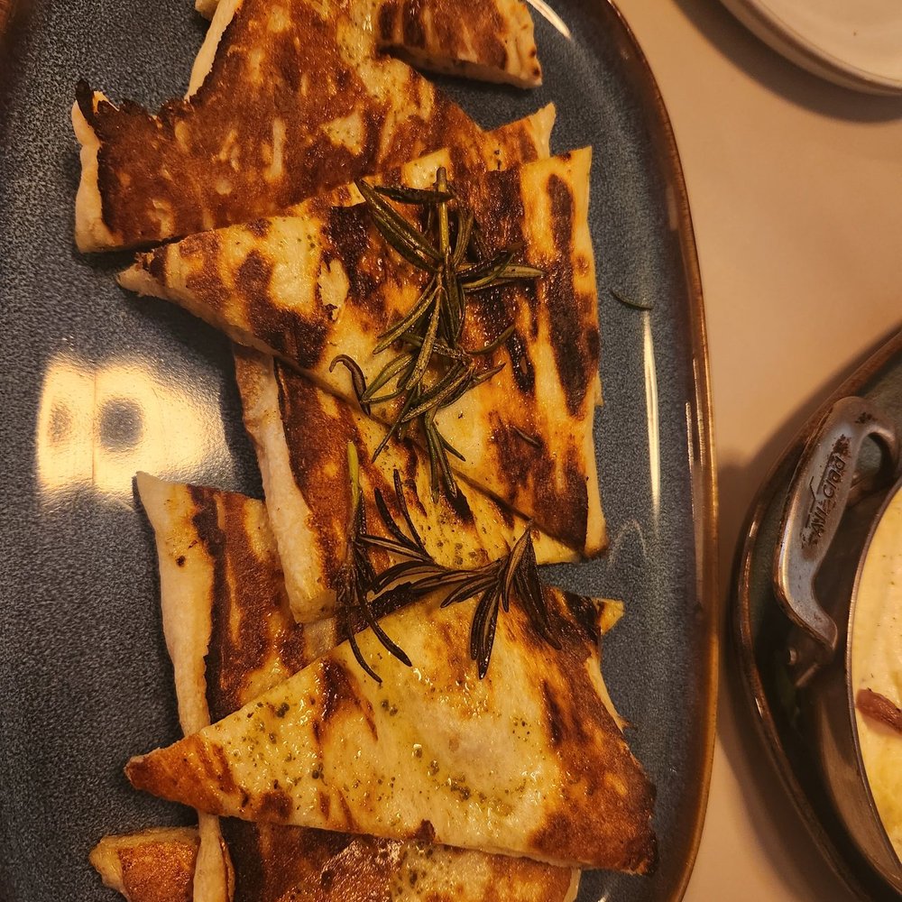 Colleagues & Lovers - Grilled bread appetizer - very good - Cocktail Bars Near Me - Savannah, Georgia Colleagues & Lovers - Grilled bread appetizer - very good - Cocktail Bars Near Me - Savannah, Georgia