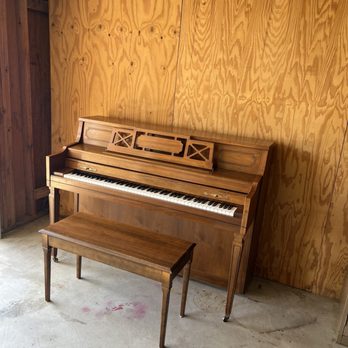 Aleks's Piano Movers - Piano Services Near Me Aleks's Piano Movers - Piano Services Near Me