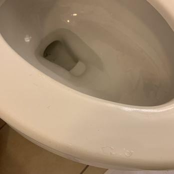 Miami Marriott Biscayne Bay - Wear and tear on the toilet - Hotels Near Me - Miami, Florida Miami Marriott Biscayne Bay - Wear and tear on the toilet - Hotels Near Me - Miami, Florida