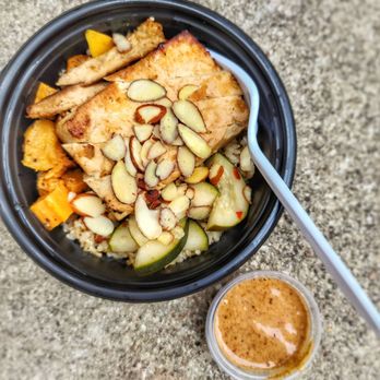 BarleyBean Coffee - Thai tofu bowl - Beer Bar Near Me - Austin, Texas