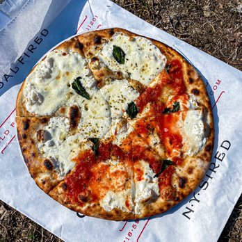 Juliana's - Half White Pizza and half Margherita Pizza - Pizza Near Me - Brooklyn, New York Juliana's - Half White Pizza and half Margherita Pizza - Pizza Near Me - Brooklyn, New York