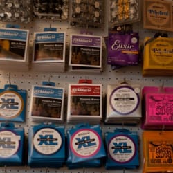 Groat Instruments - Selection of strings 'n things