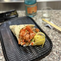 Love Oasis Sushi - Specialty Kingster hand roll
