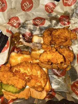 BJ HOT CHICKEN by null