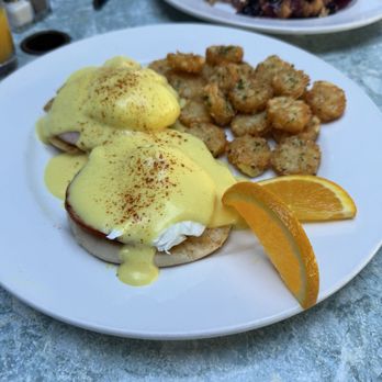 Wild River Grille - Eggs Benedict - New American Near Me - Reno, Nevada