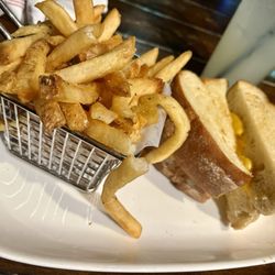 High Velocity - Kid's grilled cheese sandwich & fries