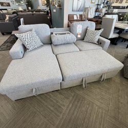 Vivian's Quality Furniture