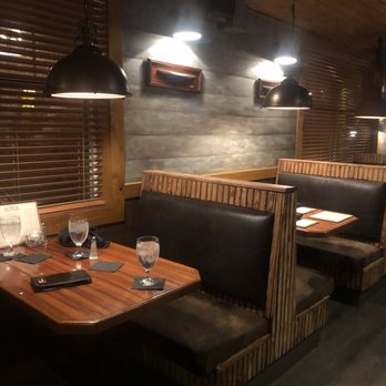 Southwood Kitchen - Seating along the wall - Seafood Near Me - Daphne, Alabama