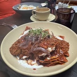 La Ventanita - Chilaquiles cochinita