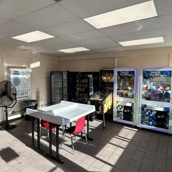 Colonial Laundromats - Laundromat Near Me - Watertown, New York Colonial Laundromats - Laundromat Near Me - Watertown, New York