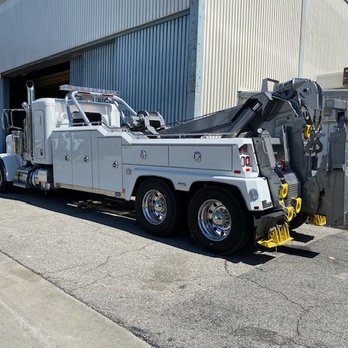 Air Expressway Towing - Towing Near Me - Apple Valley, California Air Expressway Towing - Towing Near Me - Apple Valley, California