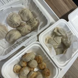 Boil pork and chive dumplings, pork soup dumplings, and mini pan fried pork dumplings Boil pork and chive dumplings, pork soup dumplings, and mini pan fried pork dumplings
