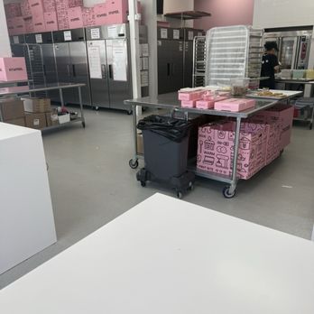 Crumbl - White Plains - Love the open kitchen concept - Bakeries Near Me - Hartsdale, New York Crumbl - White Plains - Love the open kitchen concept - Bakeries Near Me - Hartsdale, New York