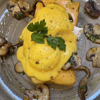 Benedict - Bistros Near Me - Paris, 75 Benedict - Bistros Near Me - Paris, 75