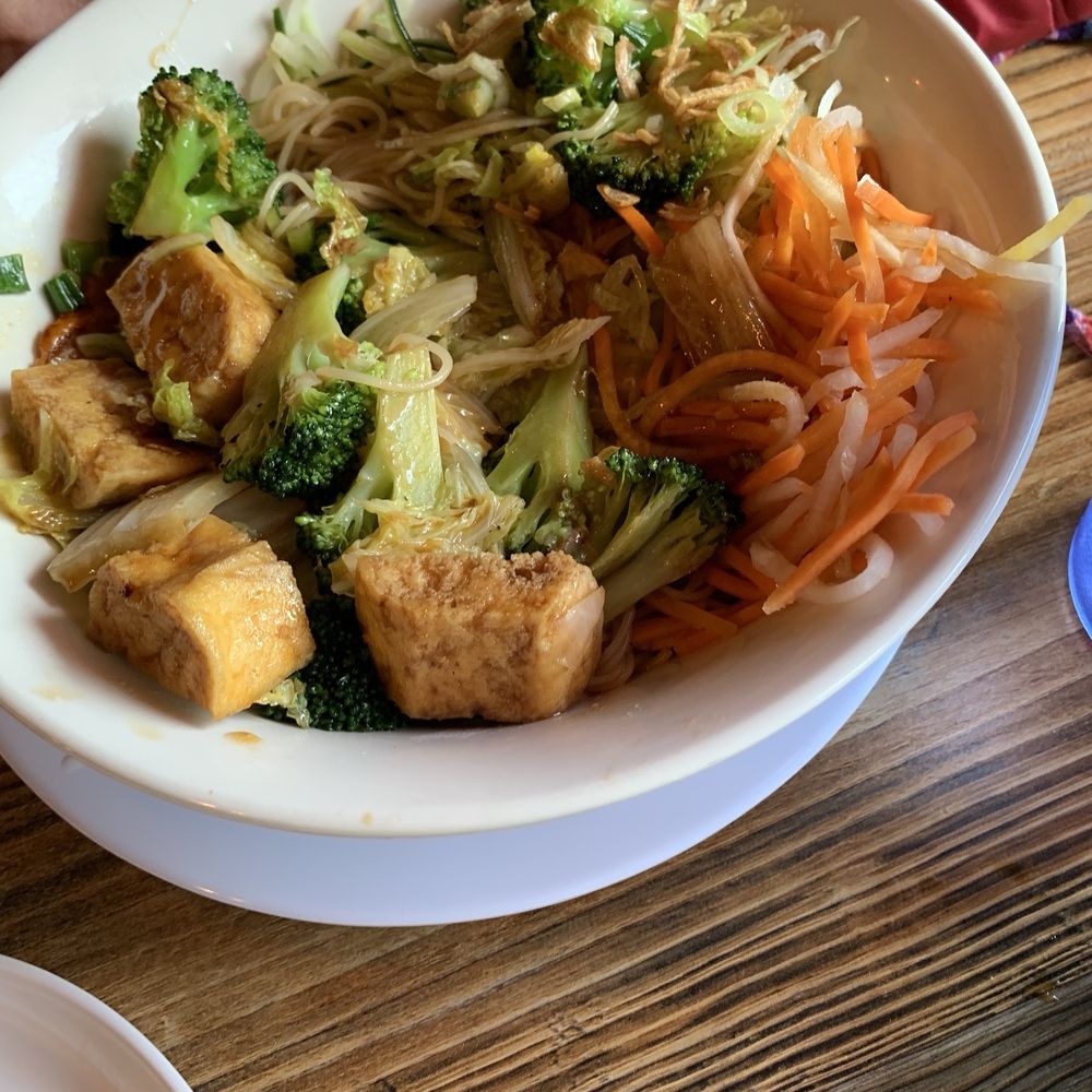 IPho - 38.Stir-fried tofu& veg Vermicelli - Vietnamese Near Me - New Paltz, New York IPho - 38.Stir-fried tofu& veg Vermicelli - Vietnamese Near Me - New Paltz, New York