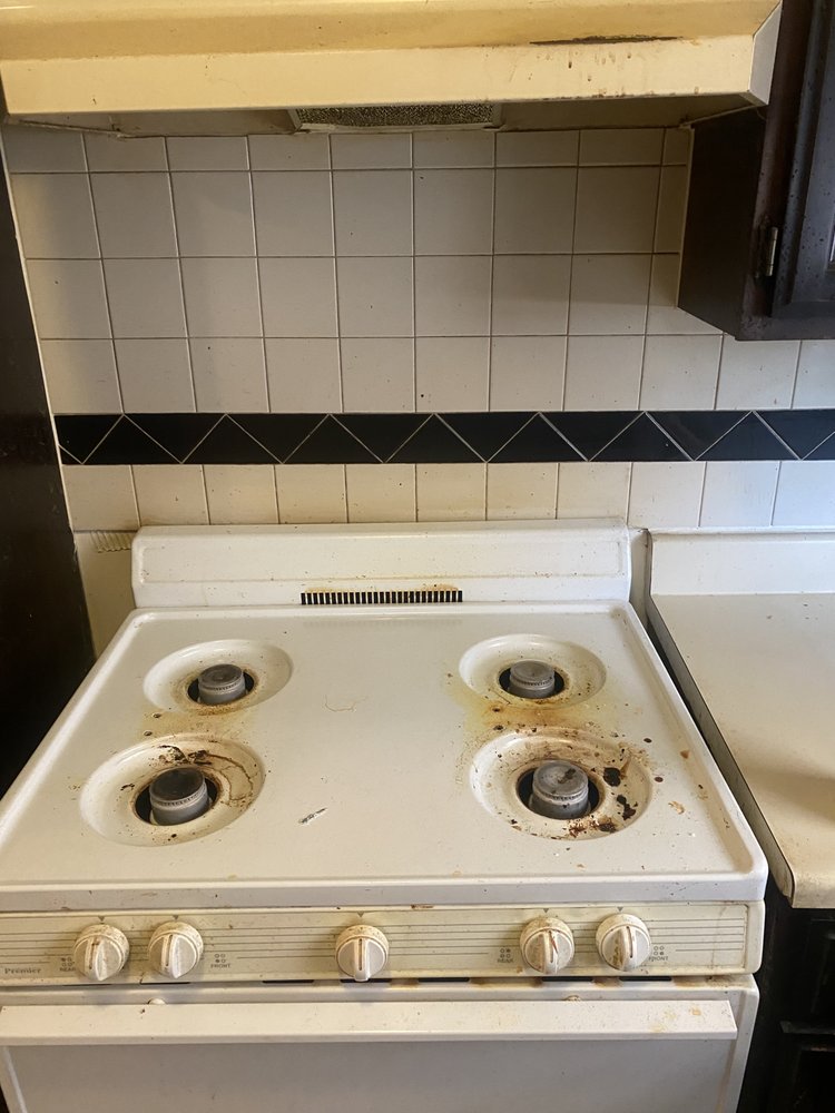 KRISTY’S CLEANING Updated August 2024 11 Photos Hammond, Indiana