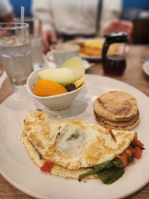Broken Yolk Cafe by null