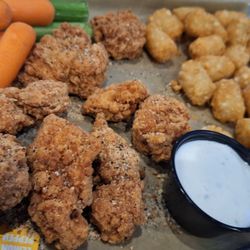 Buffalo Wild Wings - Parmesan boneless wings, tater tots & celery / carrots