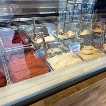 Gulino Gelato - Alllll the flavors - Gelato Near Me - Half Moon Bay, California Gulino Gelato - Alllll the flavors - Gelato Near Me - Half Moon Bay, California
