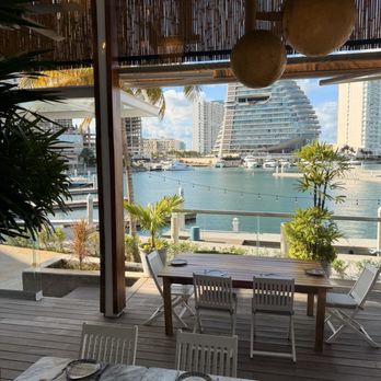 Renaissance Cancun Resort & Marina - Hotels Near Me - Cancún, ROO