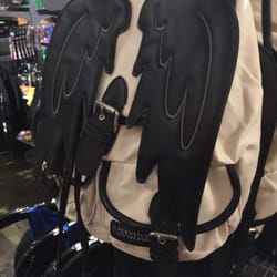 Hot Topic