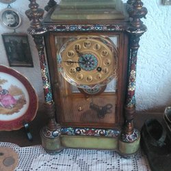 Uhrmachermeister Rouven Bottke - A la gerbe d'or a Chapuis de Paris  möchte diese Uhr gerne verkaufen