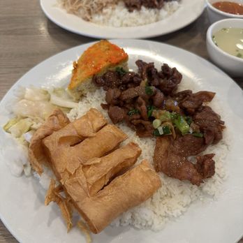 Com Tam Thanh - 33. Cơm Tấm Thịt Nướng Chả Tàu Hủ Ky - Vietnamese Near Me - Westminster, California Com Tam Thanh - 33. Cơm Tấm Thịt Nướng Chả Tàu Hủ Ky - Vietnamese Near Me - Westminster, California