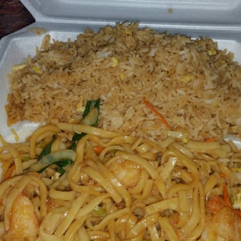 Mr Eggroll - Shrimp lo mein - Chinese Near Me - Des Moines, Iowa