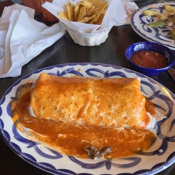 La Carreta Mexican Restaurant - Grande steak burrito - Mexican Near Me - Nashua, New Hampshire La Carreta Mexican Restaurant - Grande steak burrito - Mexican Near Me - Nashua, New Hampshire
