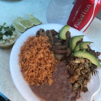 El Senor Del Monte - Great food always there! Like the fact that I was able to customize my own plate. - Tacos Near Me - Sacramento, California El Senor Del Monte - Great food always there! Like the fact that I was able to customize my own plate. - Tacos Near Me - Sacramento, California