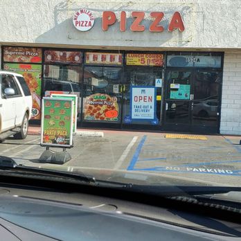 New Milenio Pizza - a view of the outside of a restaurant - Pizza Near Me - South Gate, California New Milenio Pizza - a view of the outside of a restaurant - Pizza Near Me - South Gate, California