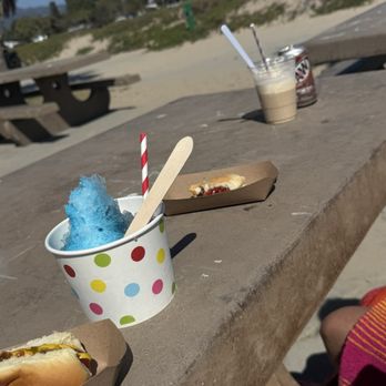 Penelope's Sno Balls at the Beach - snow cone root beer float and hot dog - Hot Dogs Near Me - Carpinteria, California Penelope's Sno Balls at the Beach - snow cone root beer float and hot dog - Hot Dogs Near Me - Carpinteria, California
