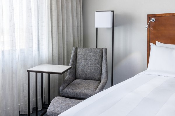 Richmond Marriott by null