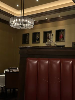 Bob's Steak & Chop House by null