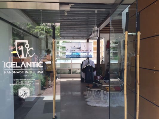 Icelantic Skis by null