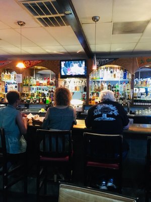 Laurel Lounge by null