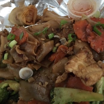 Cha Thai - Pad See Ew - Thai Near Me - Rancho Cordova, California