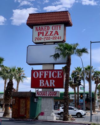 Naked City Pizza Paradise by null