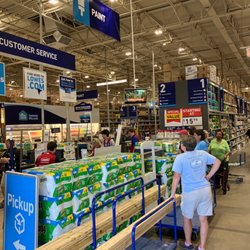 Lowe's Home Improvement - Line of us who also made the mistake of coming here
