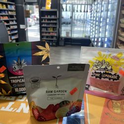 Green Olive Smoke Shop - Snacks