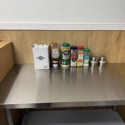 Wings Express - Condiments