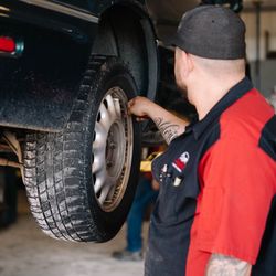 Trotter's Tire Pros