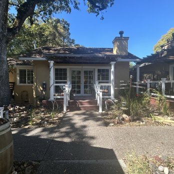 Glen Ellen Inn - Each cottage is different - Vacation Rentals Near Me - Glen Ellen, California Glen Ellen Inn - Each cottage is different - Vacation Rentals Near Me - Glen Ellen, California