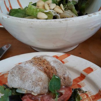 Es Rebost - Veggie, gluten free sandwich and salad with figs, almonds and pear. - Mediterranean Near Me - Palma de Mallorca, PM Es Rebost - Veggie, gluten free sandwich and salad with figs, almonds and pear. - Mediterranean Near Me - Palma de Mallorca, PM