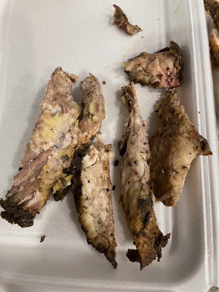 Food from 5 B's BBQ