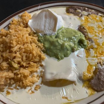 Ramons Mexican Restaurant - Cheese enchilada plate with queso on top - Mexican Near Me - South Fork, Colorado