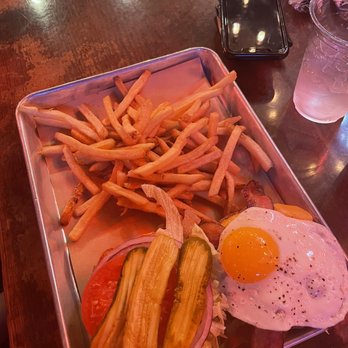 Sun Diner - Breakfast burger - Breakfast & Brunch Near Me - Nashville, Tennessee Sun Diner - Breakfast burger - Breakfast & Brunch Near Me - Nashville, Tennessee