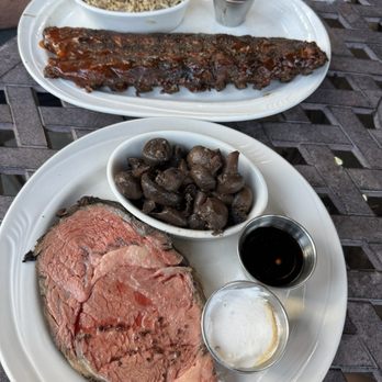 Outwest - Medium rare prime rib with burgundy mushrooms - delicious - Steakhouses Near Me - Kernersville, North Carolina Outwest - Medium rare prime rib with burgundy mushrooms - delicious - Steakhouses Near Me - Kernersville, North Carolina