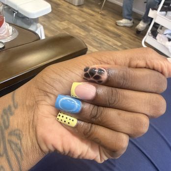 V Nails Bar - Brian DID HIS SHIT on my nails!!  I'm seriously obsessed with how they came out! - Nail Salons Near Me - Norwalk, California